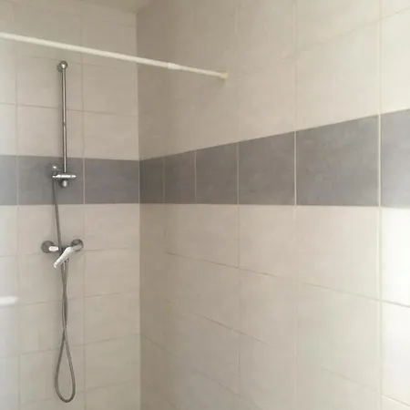 Mignon T2 Saint Marcellin / Chatte Exterior foto